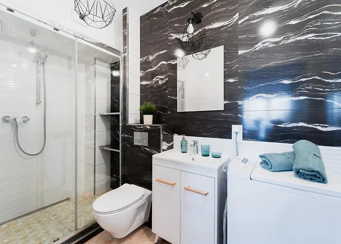 Old Town - 3 - 2 Bathrooms - 12 People - Parking Place Apartment *